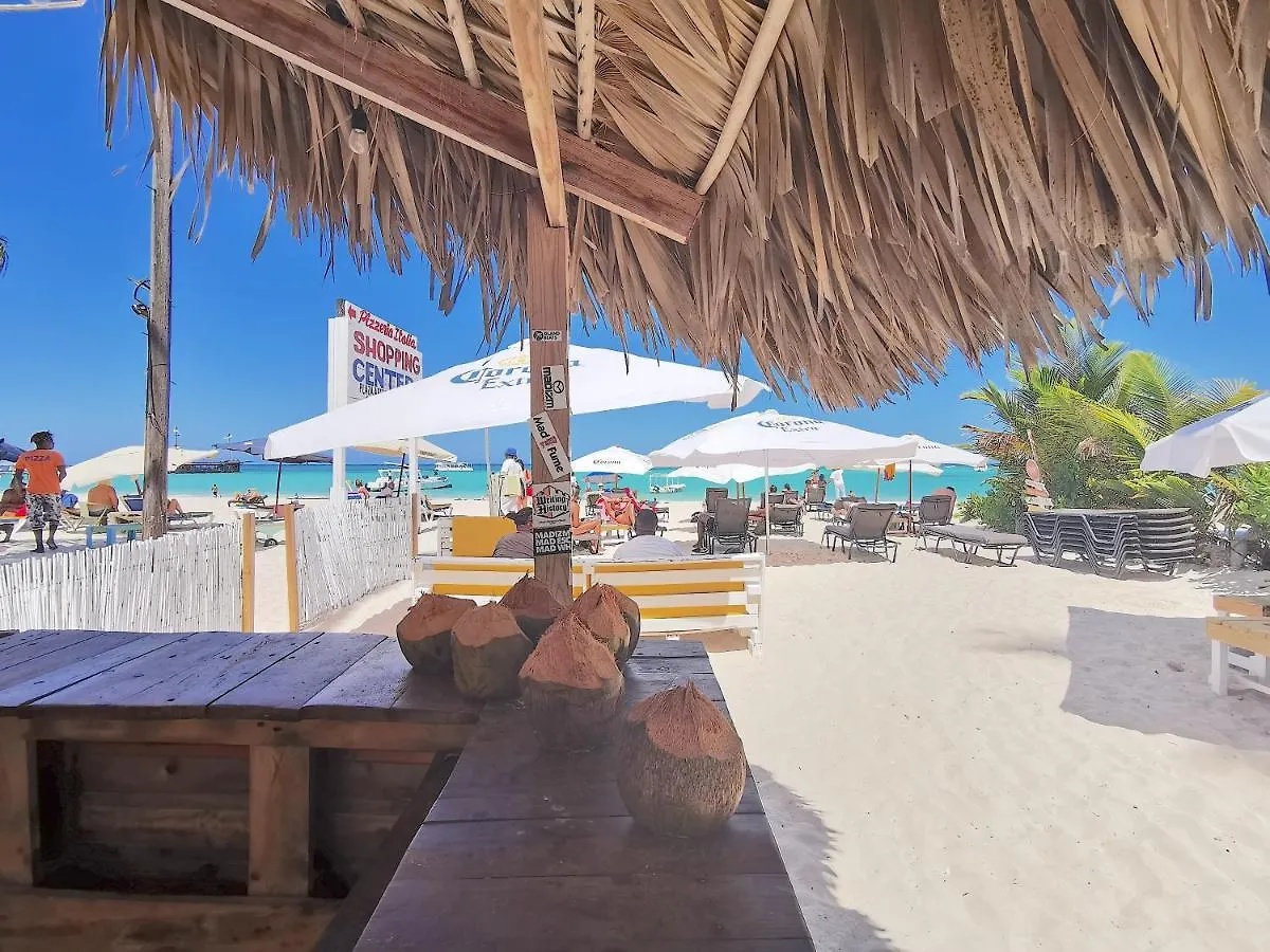 ***** Hotel Ducassi Rooftop Pool & Beach Club Dominican Republic